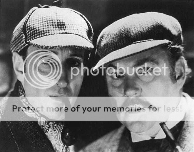 http://i1143.photobucket.com/albums/n627/thedogcody/Sherlock-holmes-dvd-3.jpg