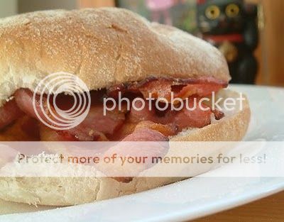 http://i1143.photobucket.com/albums/n627/thedogcody/bacon-sandwich.jpg
