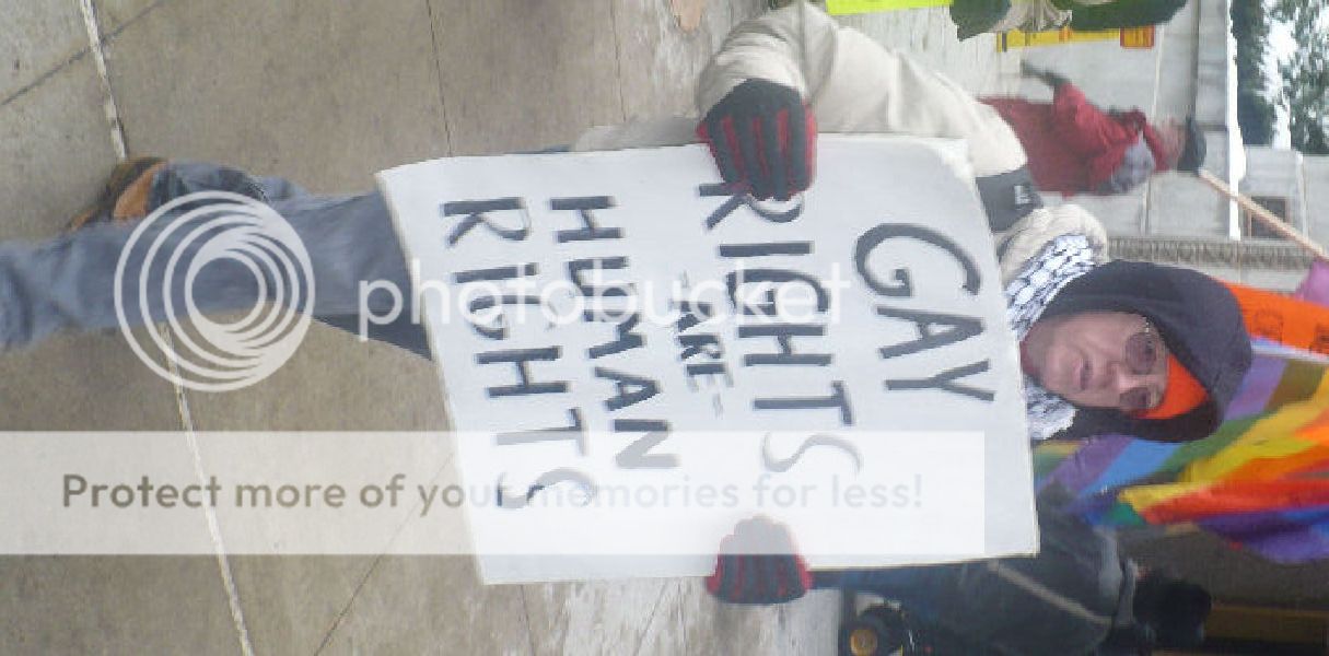 http://i1143.photobucket.com/albums/n627/thedogcody/03--gay_rights_human_rights3.jpg