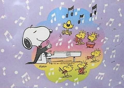 Pin by melissa schepartz on snoopy  friends  Snoopy funny Snoopy  pictures Snoopy love