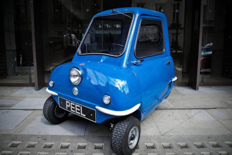 The Smallest Car In The World Is Back From The 1960s And Now It39s Electric   Tiny cars Small cars Car in the world
