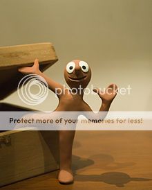 http://i1143.photobucket.com/albums/n627/thedogcody/220px-Morph-NMM-Bradford.jpg