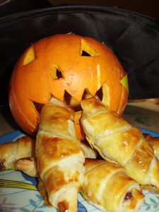 http://a395.idata.over-blog.com/225x300/3/88/75/27/halloween-cuisine-005.JPG