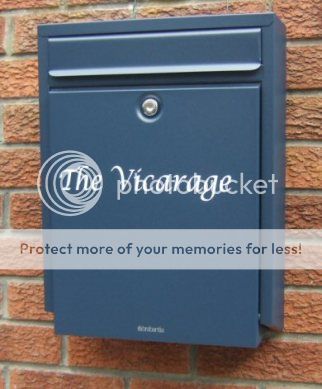 http://i1143.photobucket.com/albums/n627/thedogcody/Apex-letter-box-blue-lucida-xl_zps1cfbc89f.jpg