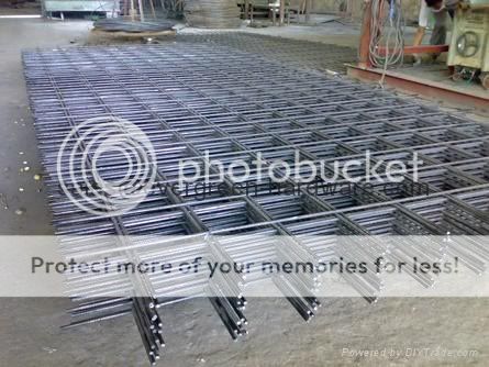 http://i232.photobucket.com/albums/ee192/thebear843/Garden/Rebar_Welded_Mesh.jpg