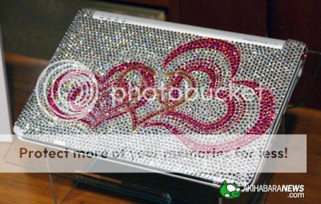 http://i1143.photobucket.com/albums/n627/thedogcody/acer-aspire-one-pimped.jpg