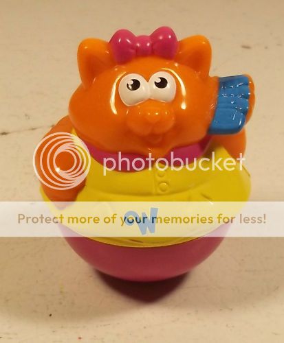 http://i1143.photobucket.com/albums/n627/thedogcody/weebles.jpg